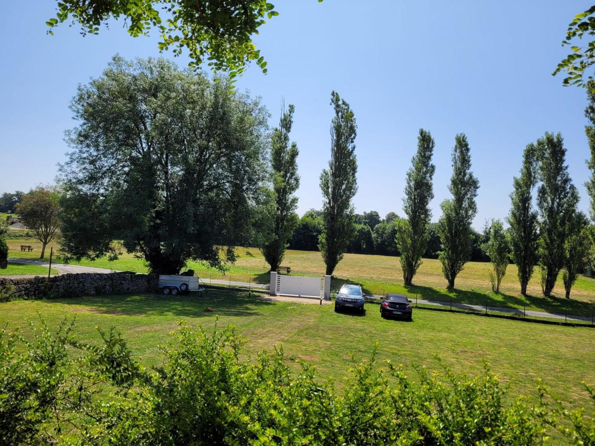 L'Aurigast Bed & Breakfast Auriac-Lagast Dış mekan fotoğraf